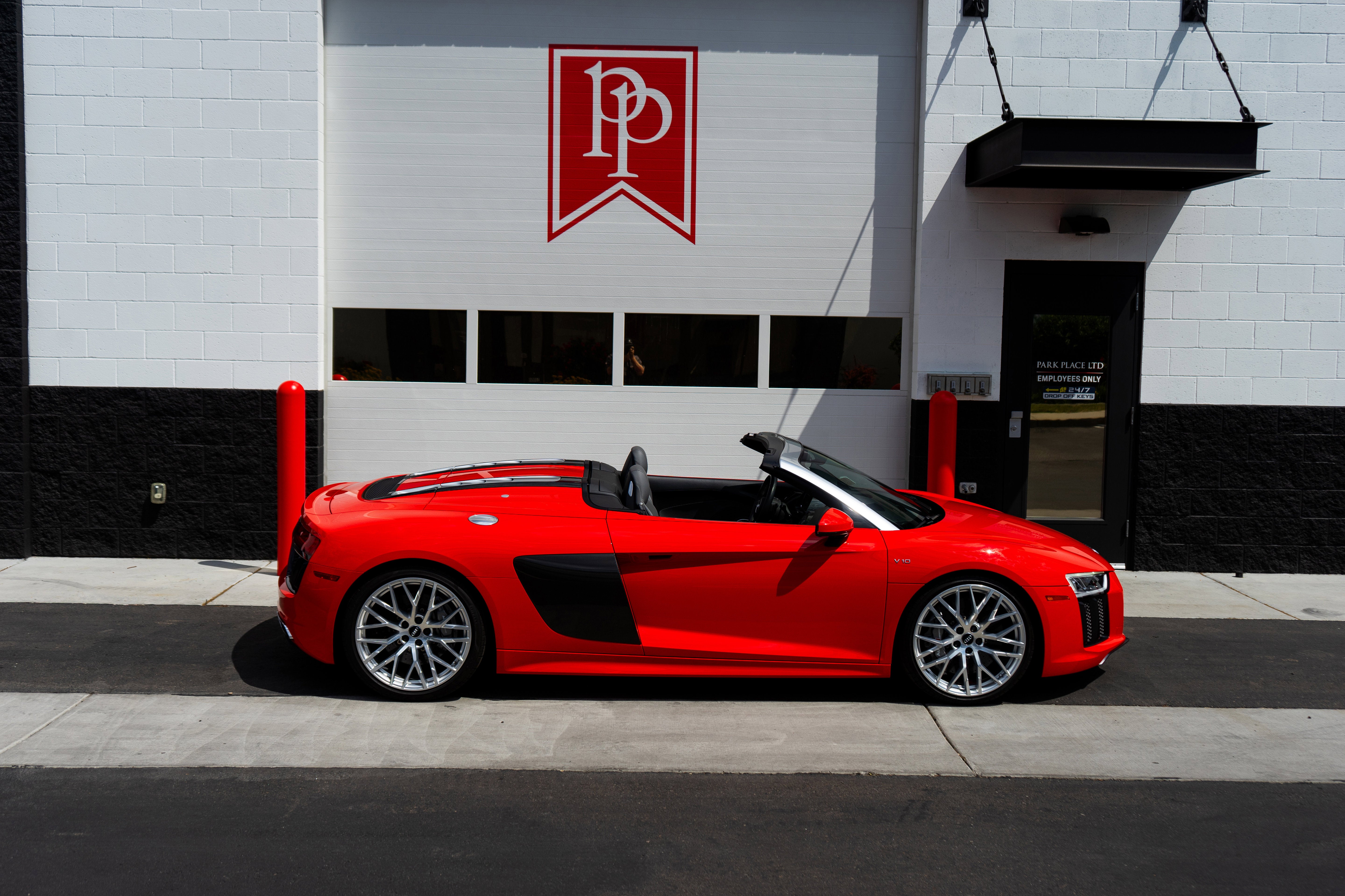 2017 Audi R8 Spyder V10