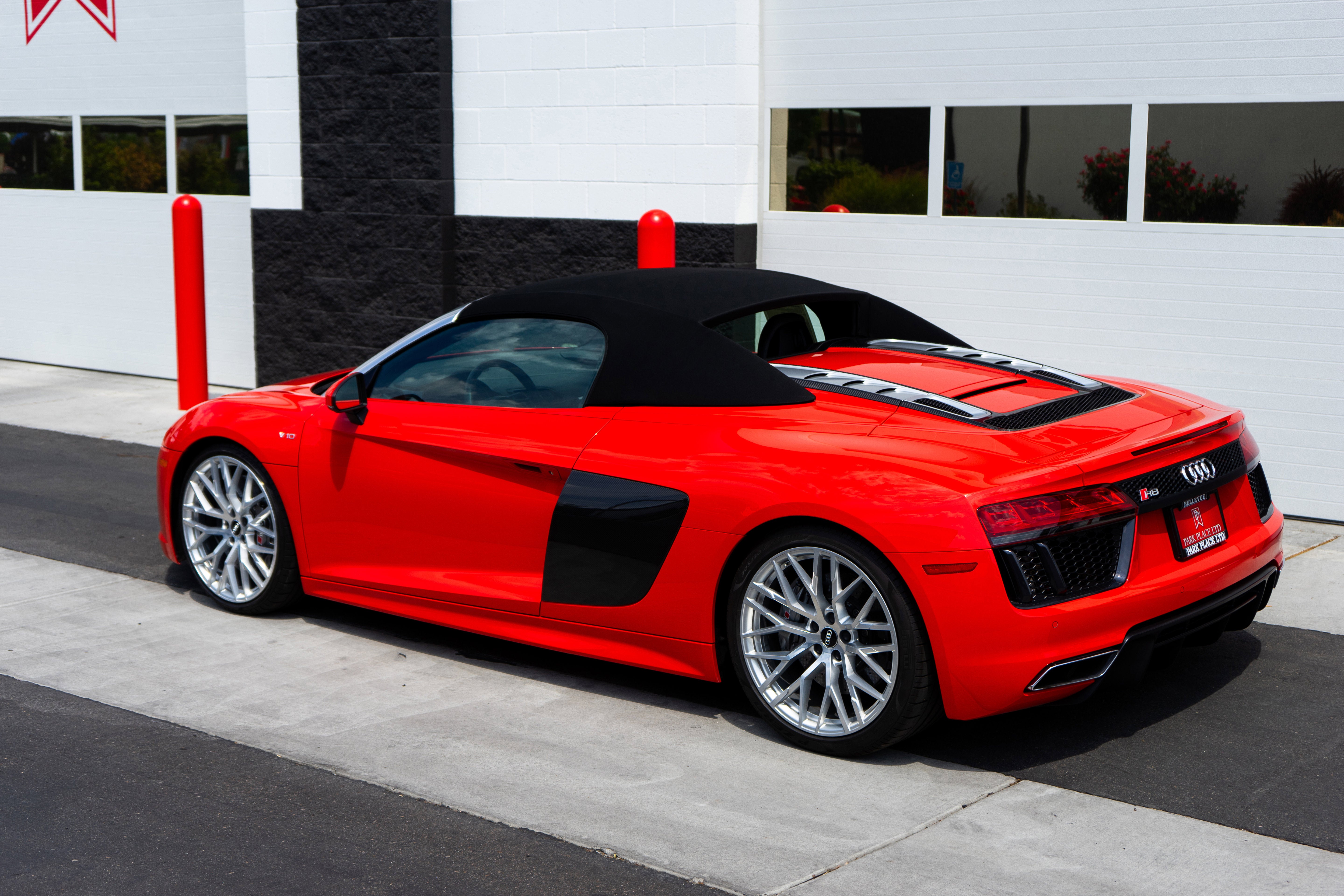 2017 Audi R8 Spyder V10