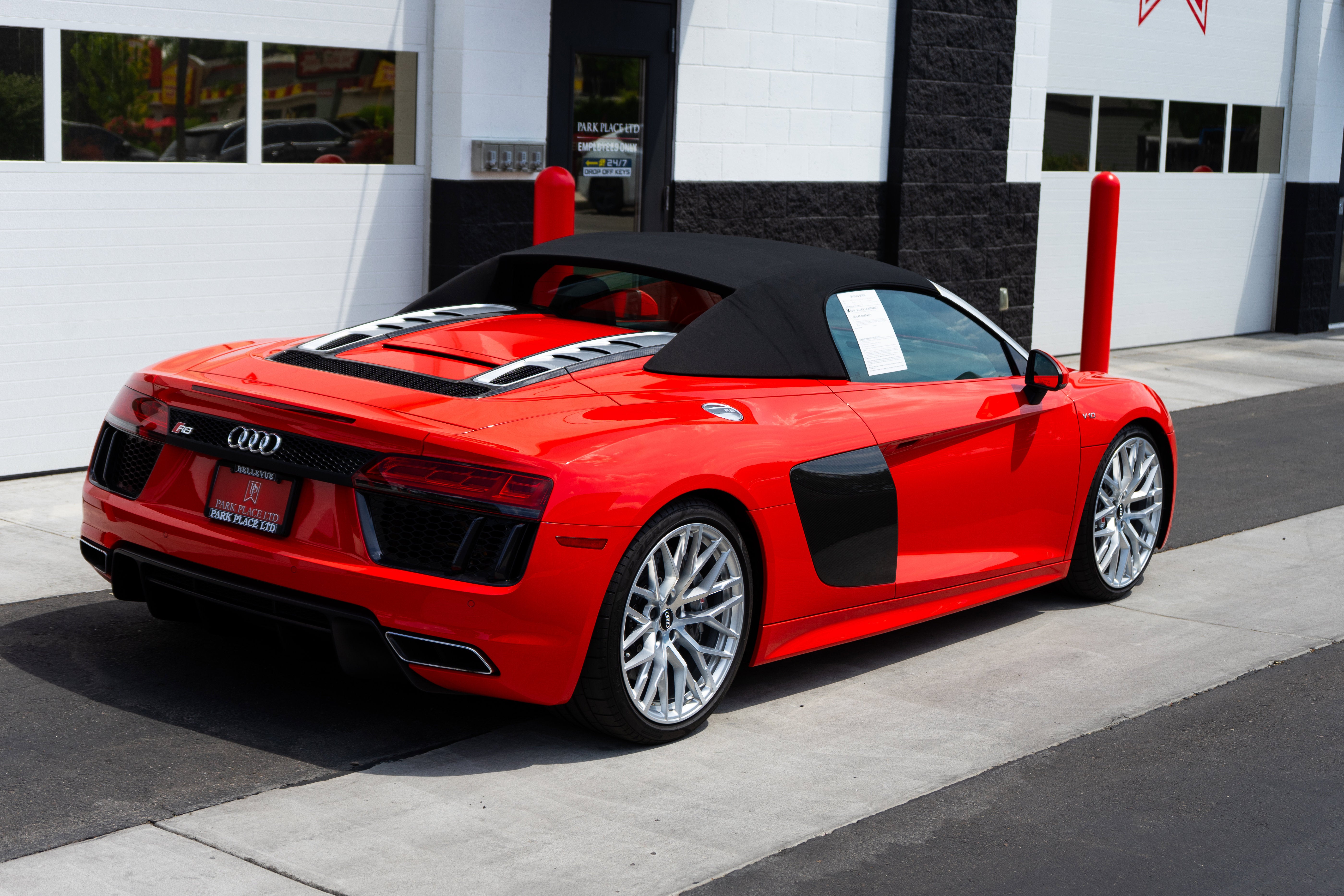 2017 Audi R8 Spyder V10