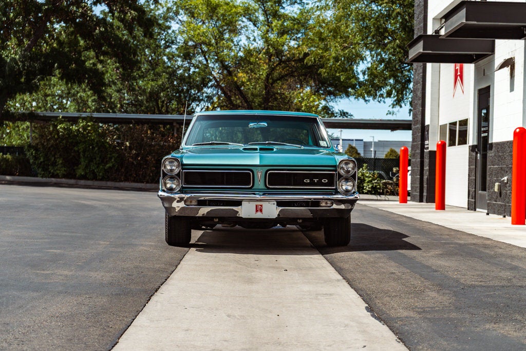 1965 Pontiac GTO Base