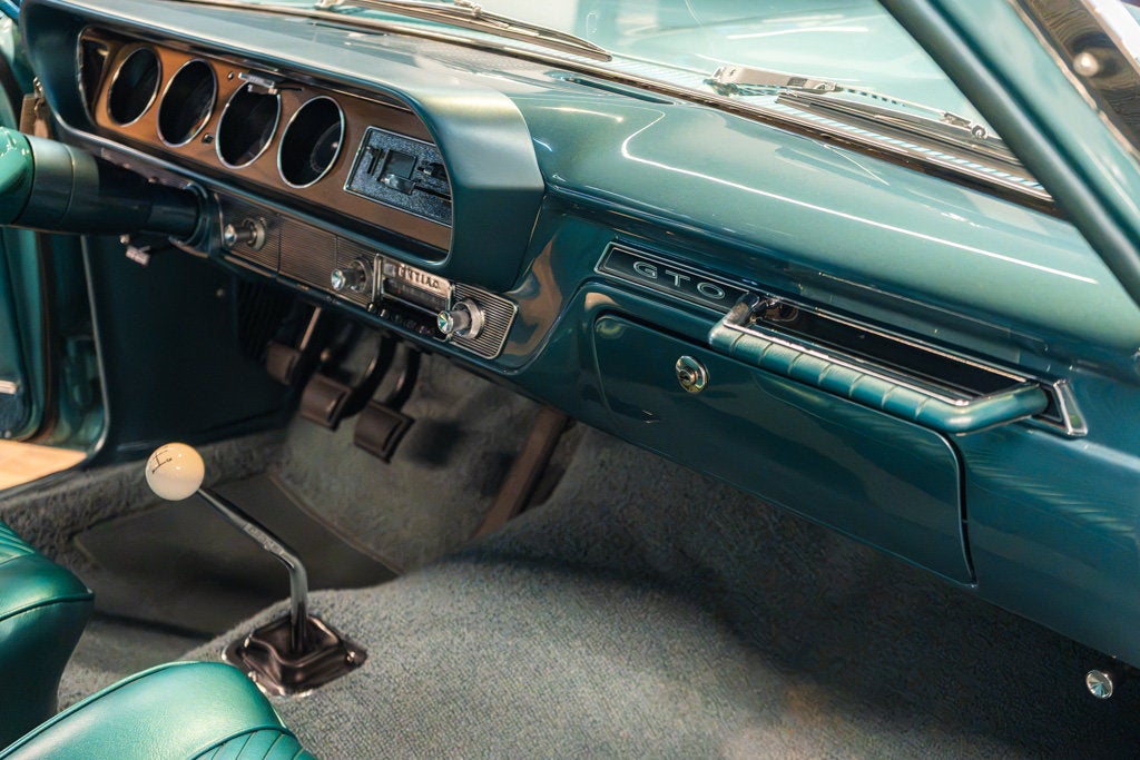 1965 Pontiac GTO Base