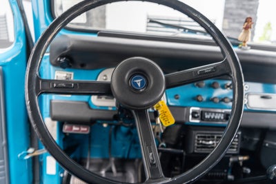 1976 Toyota Land Cruiser Base