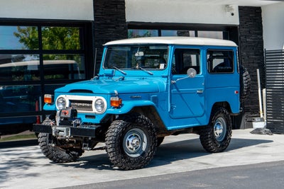 1976 Toyota Land Cruiser Base