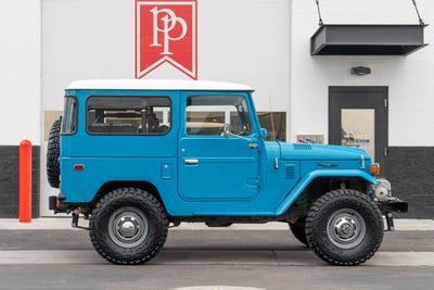 1976 Toyota Land Cruiser Base