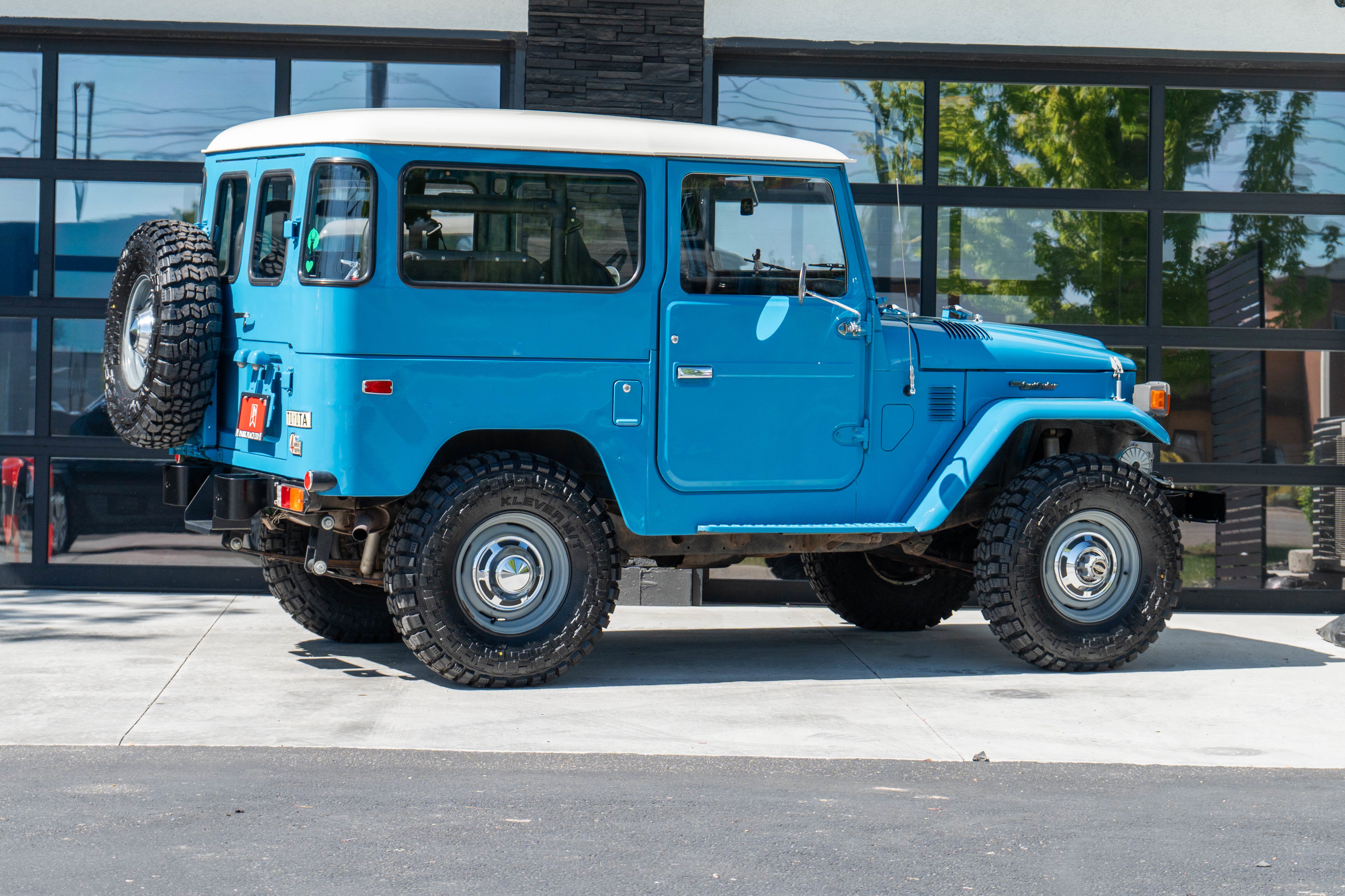 1976 Toyota Land Cruiser Base
