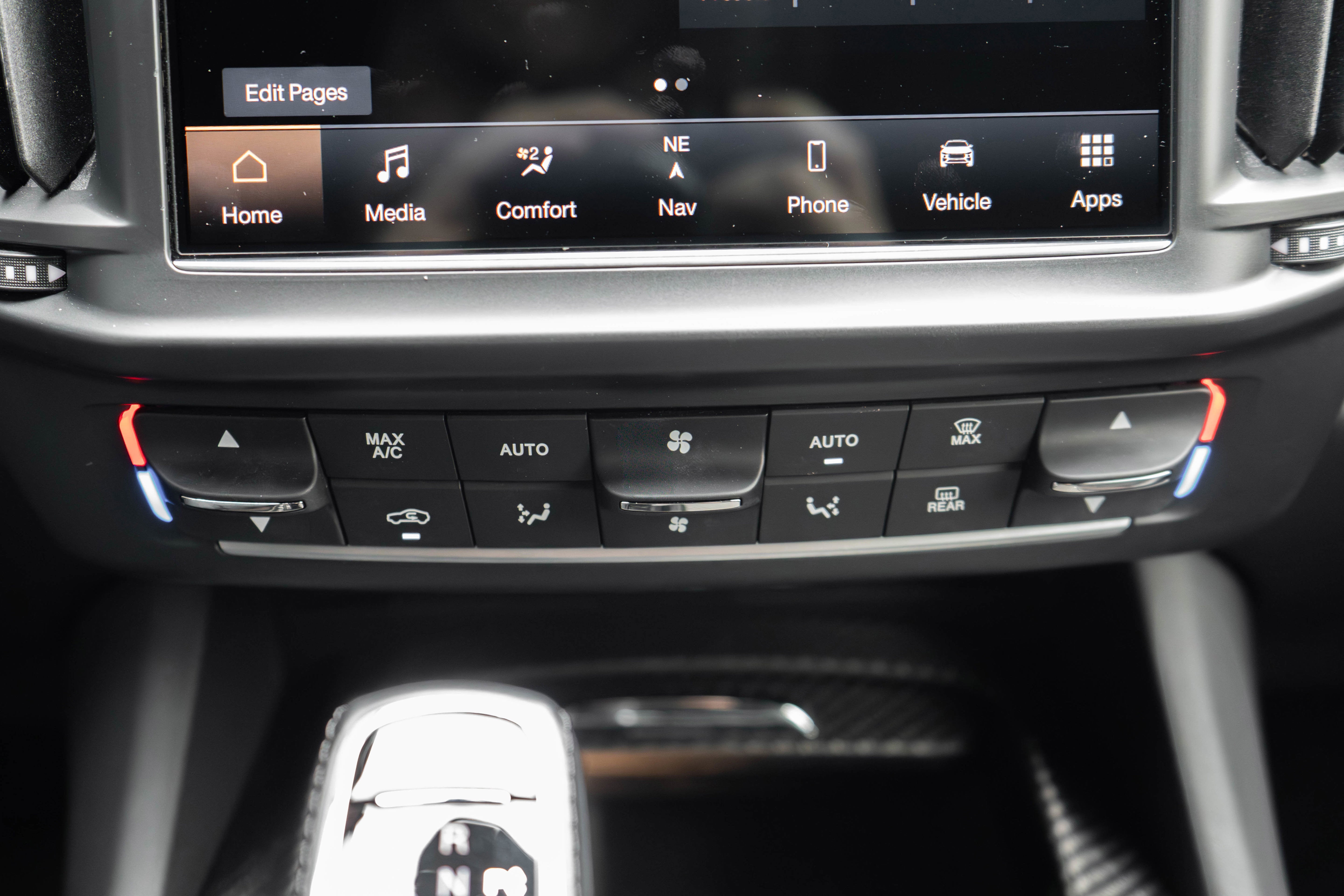 2022 Maserati Levante Trofeo