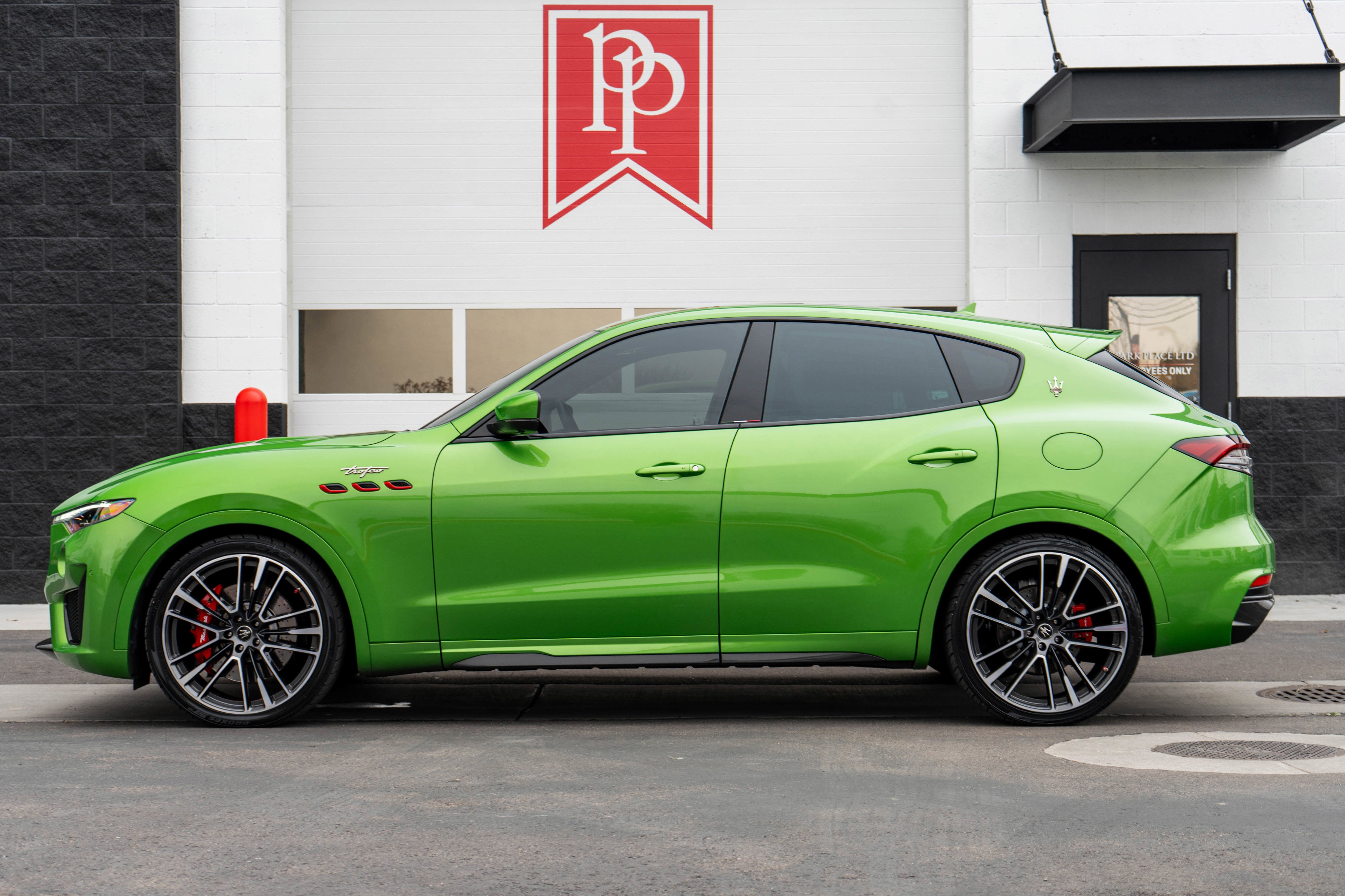 2022 Maserati Levante Trofeo