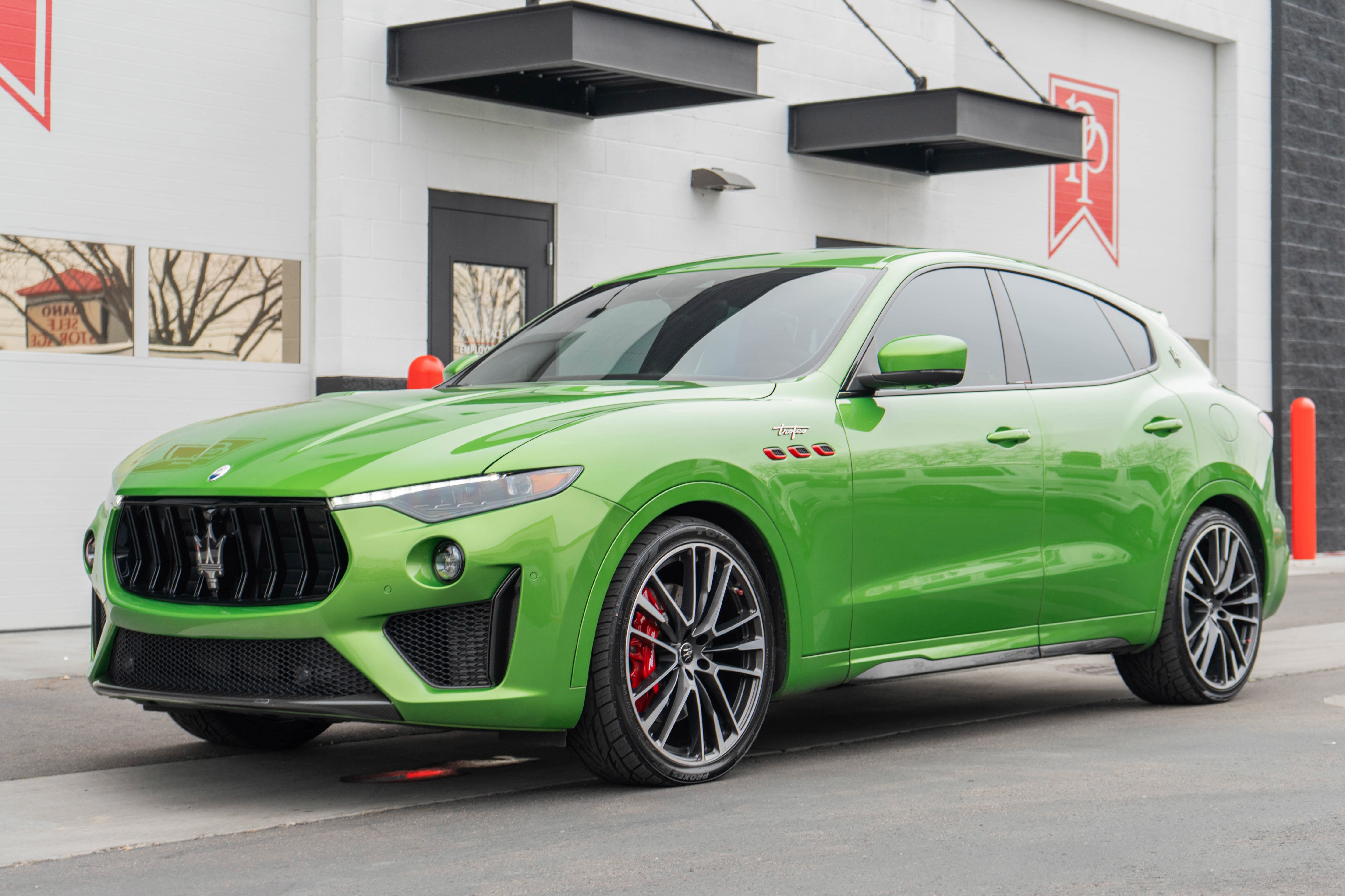 2022 Maserati Levante Trofeo